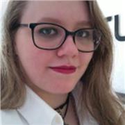 Profesora de lengua castellana y literatura, latín y griego a todos los niveles
